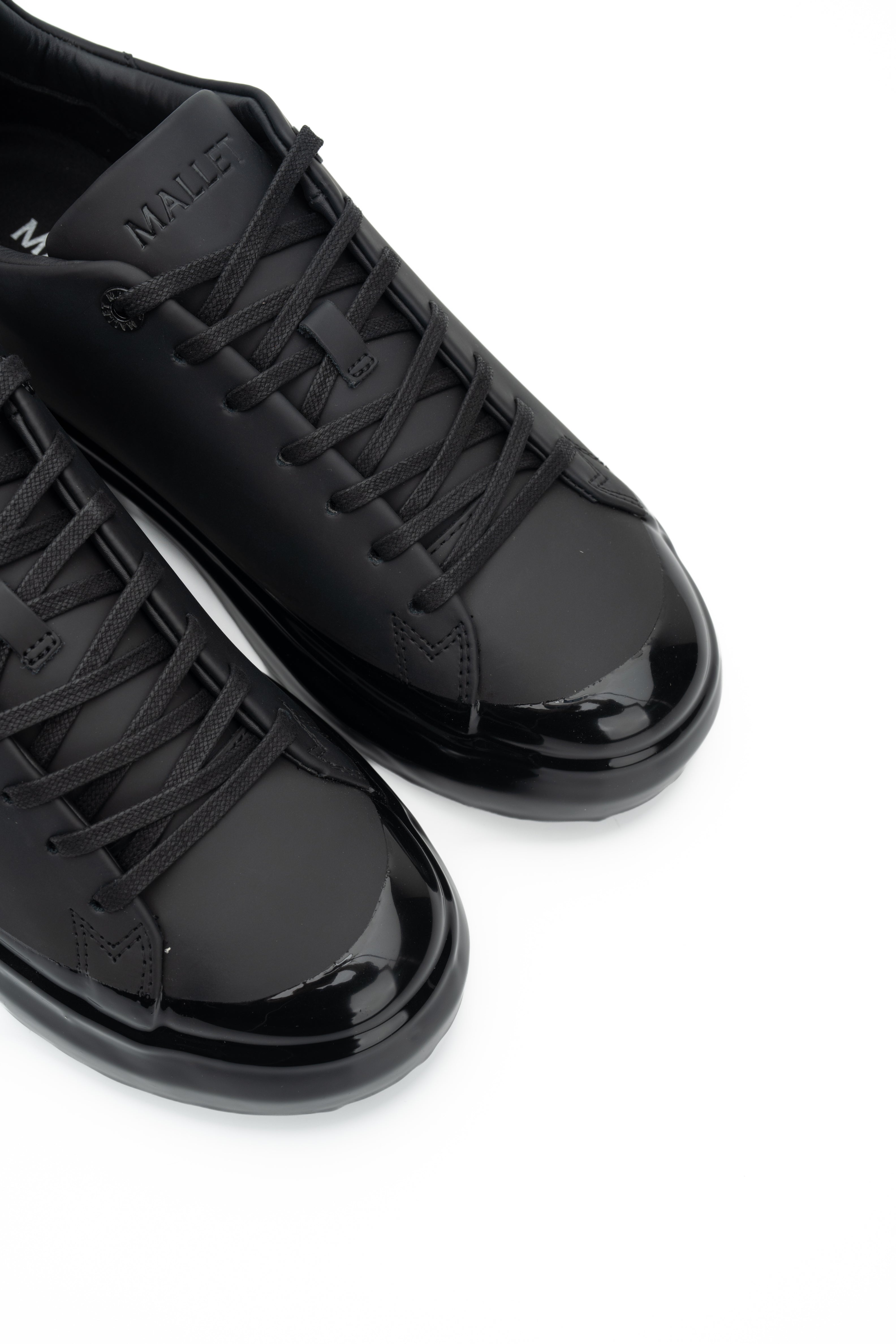 Mallet Men's Popham Tumbled Mono Blackout Sneaker | MLA26P-BKO