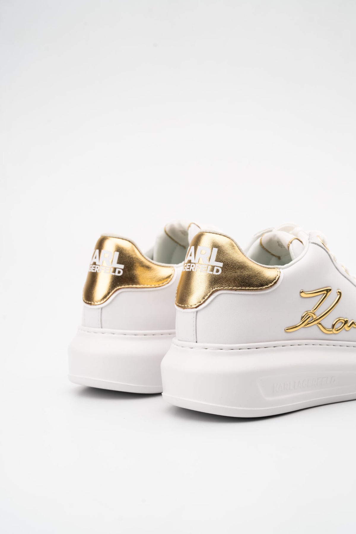 (Core) Karl Lagerfeld Women's Kapri Signia Lace Lthr Sneaker KL62510A 01G
