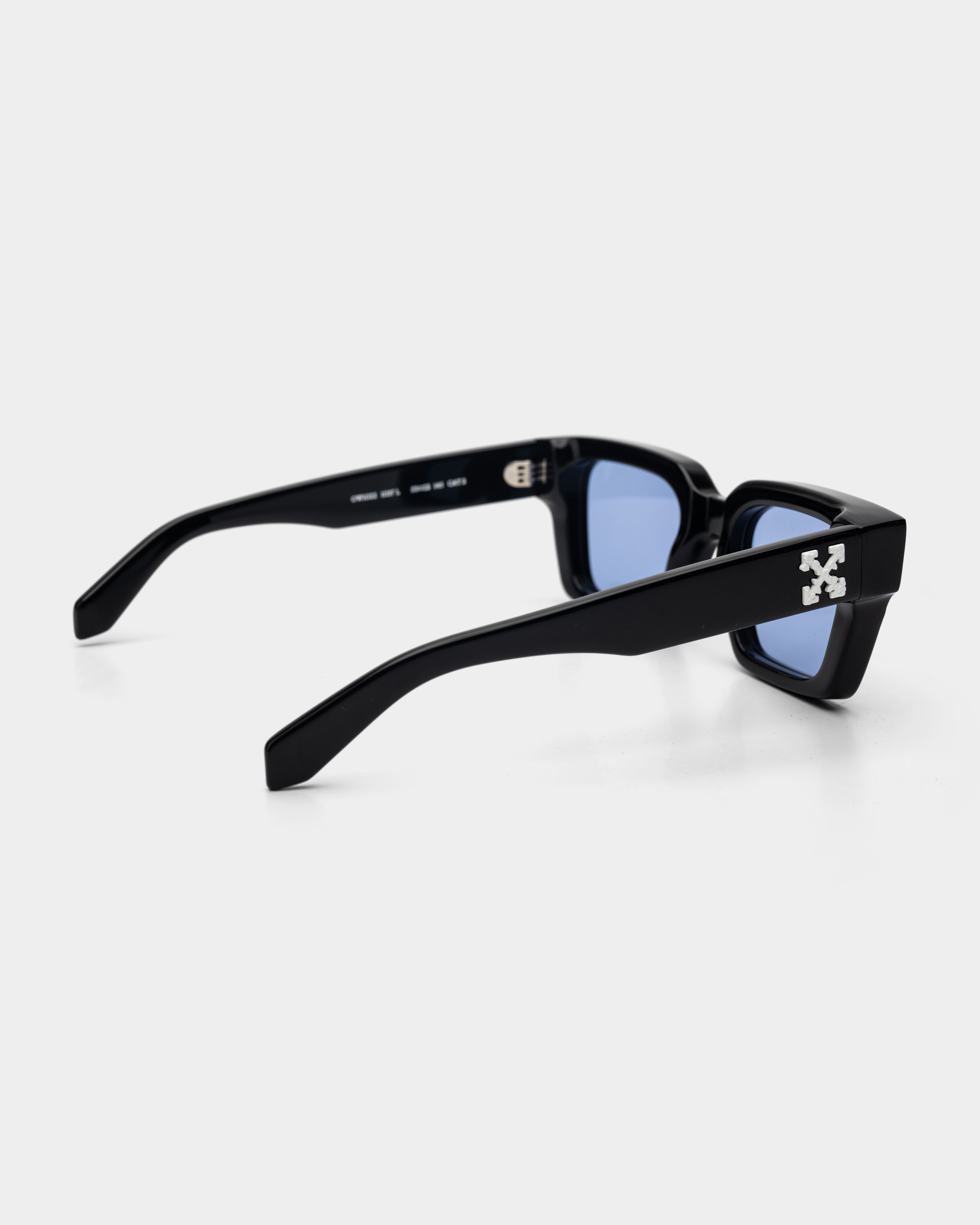 Off White Sunglasses Shiny Black | OW1022-1037