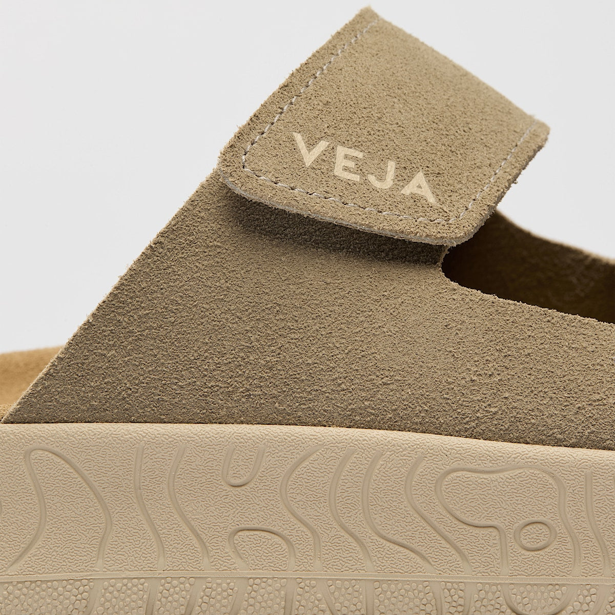 Veja Ladies Etna Suede Soft Sandals SA3220670A Taupe Almond