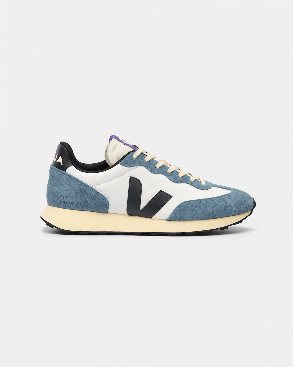 Veja Ladies Rio Branco II Nolyn Sneaker RO3420854A Natural Black California