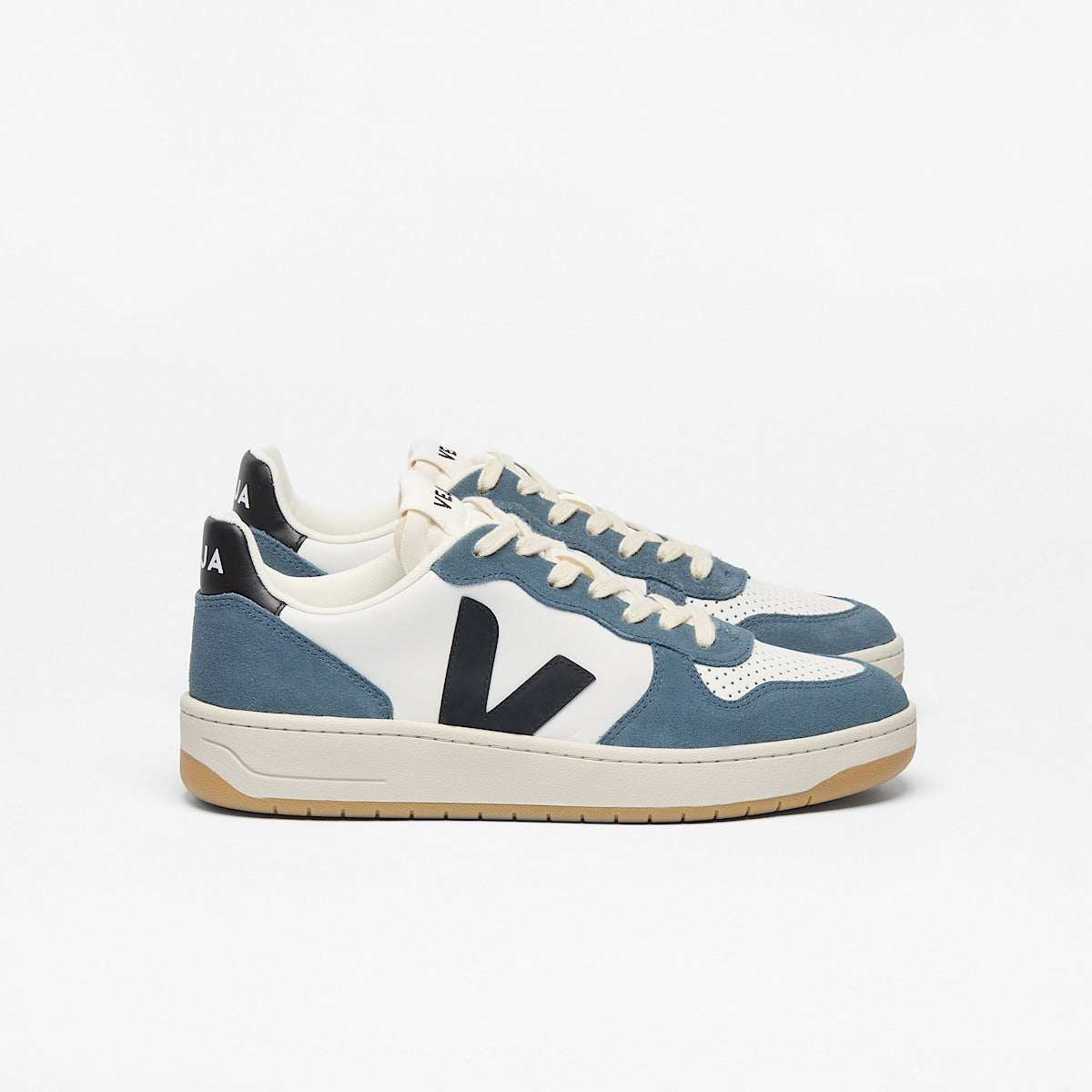 Veja Ladies V-10 Leather Sneaker VI0220863A White Black California