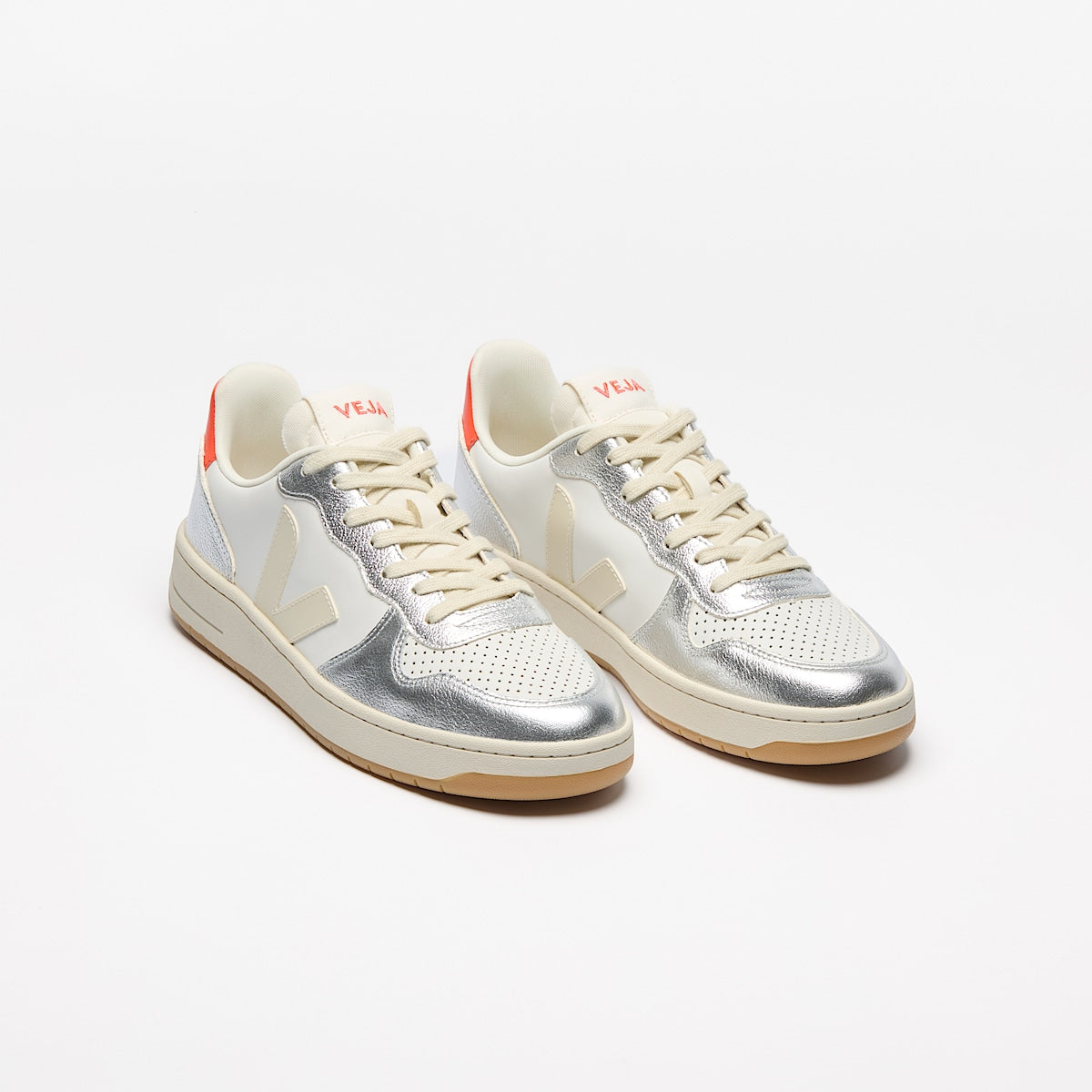 Veja Ladies V-10 Leather Sneaker VI0220867A White Pierre Silver