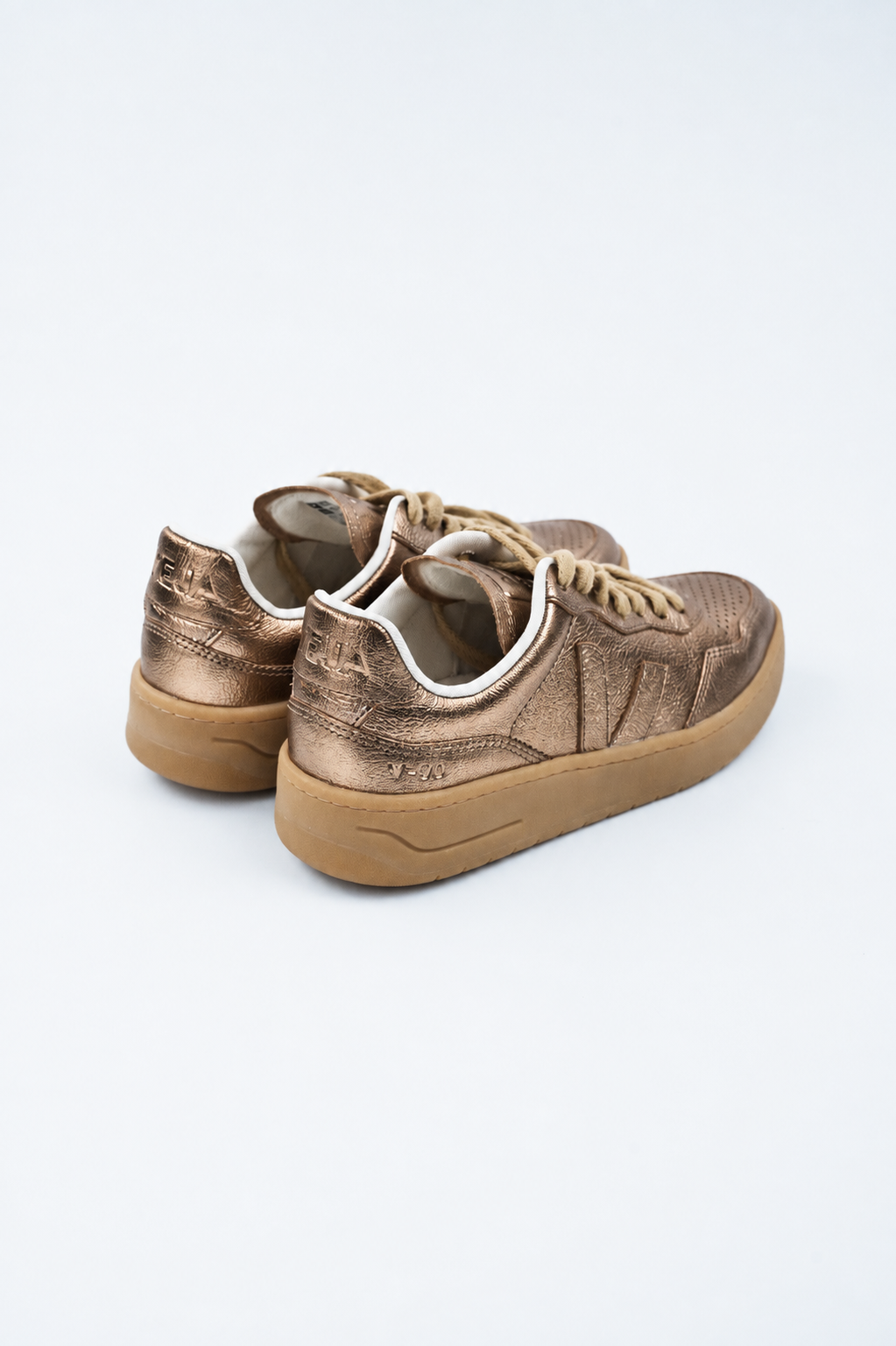 Veja Ladies V-90 O.T Sneaker | VD2020913A-Bronze Natural